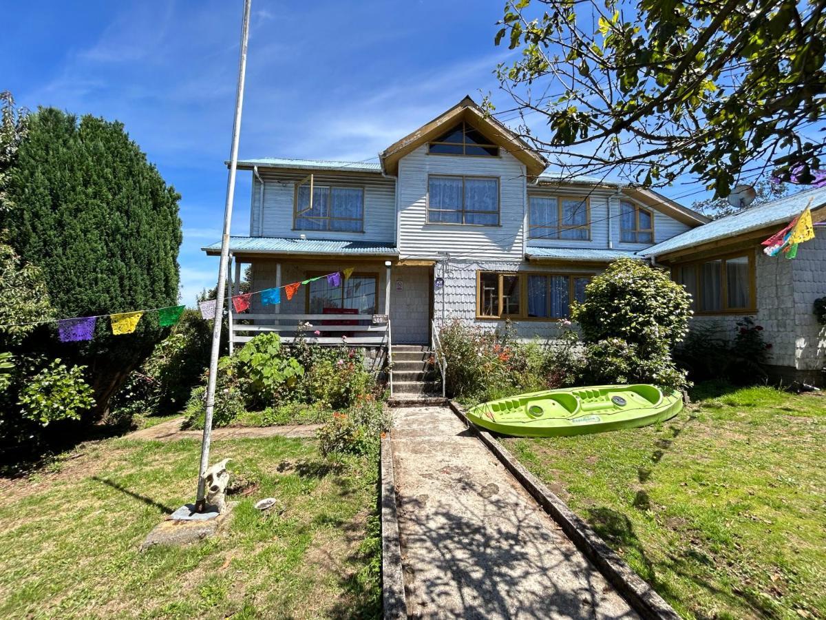 Hotel Purple Fox Ancud Exterior foto